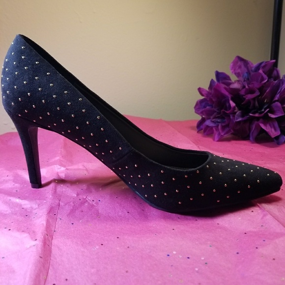 Old Navy Black suede Heels with gold studs - Picture 2 of 6